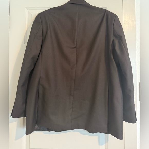 Men suit - Picture 10 of 16